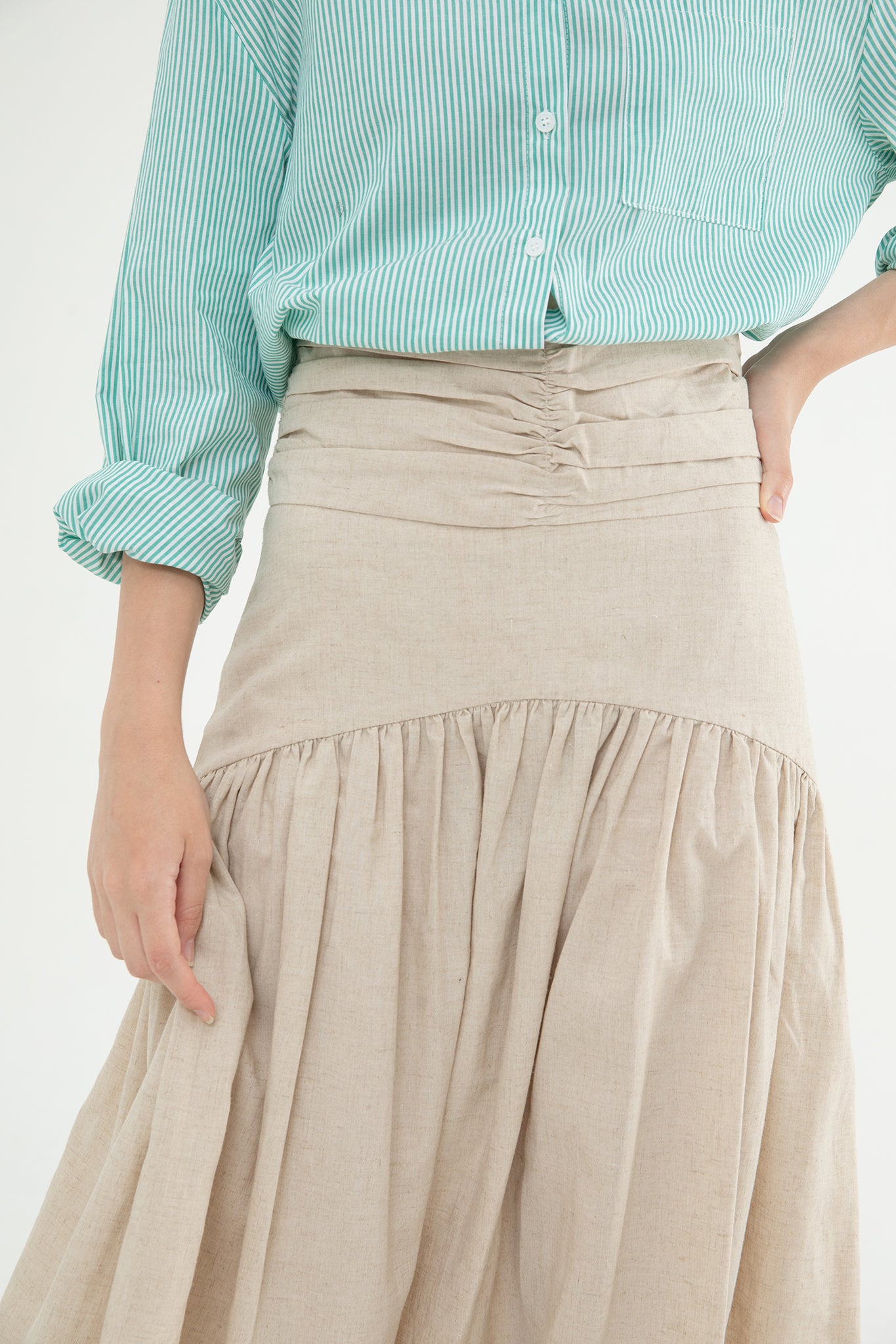 Audi Linen Maxi Skirt