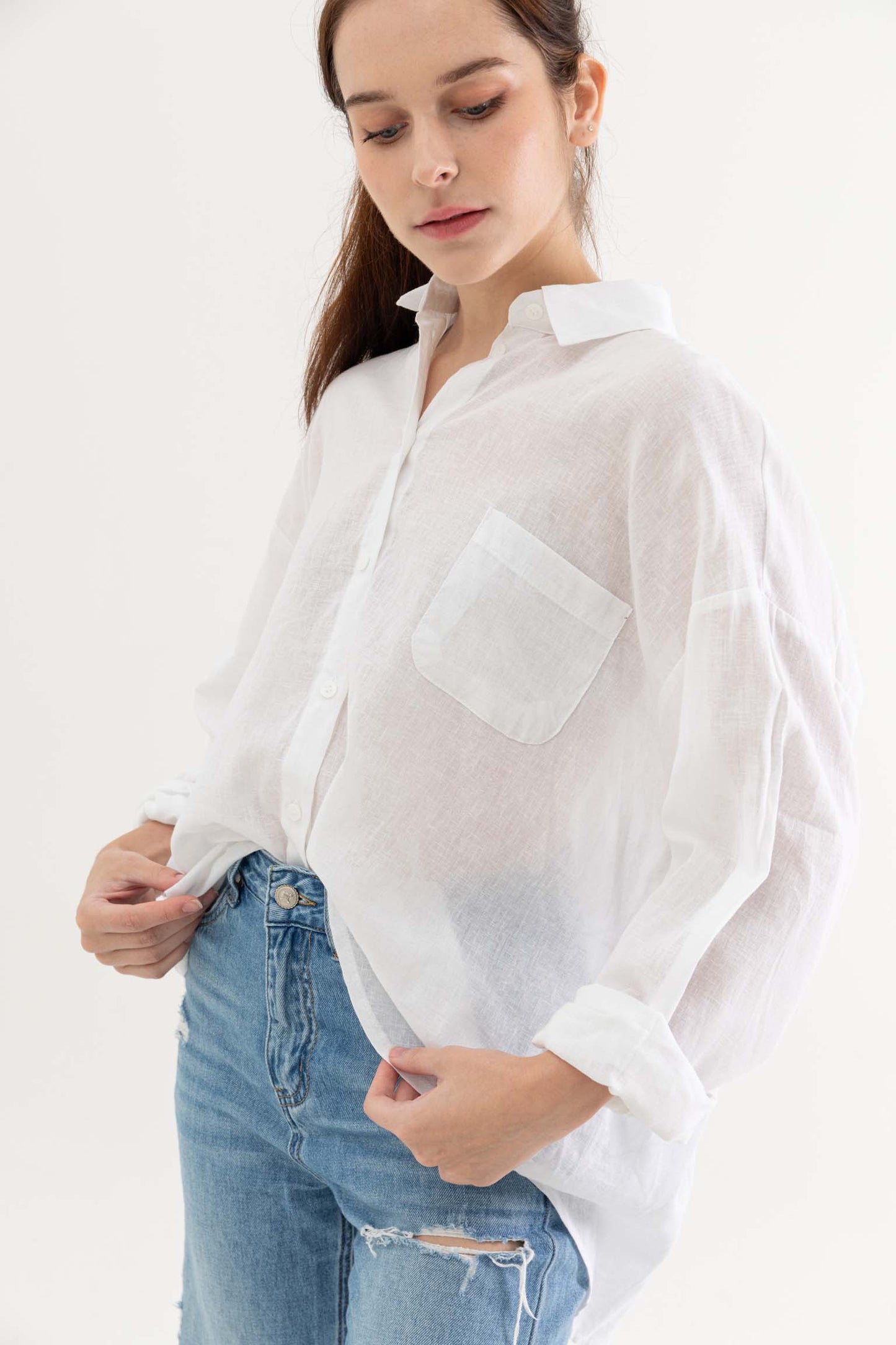 An Linen Shirt