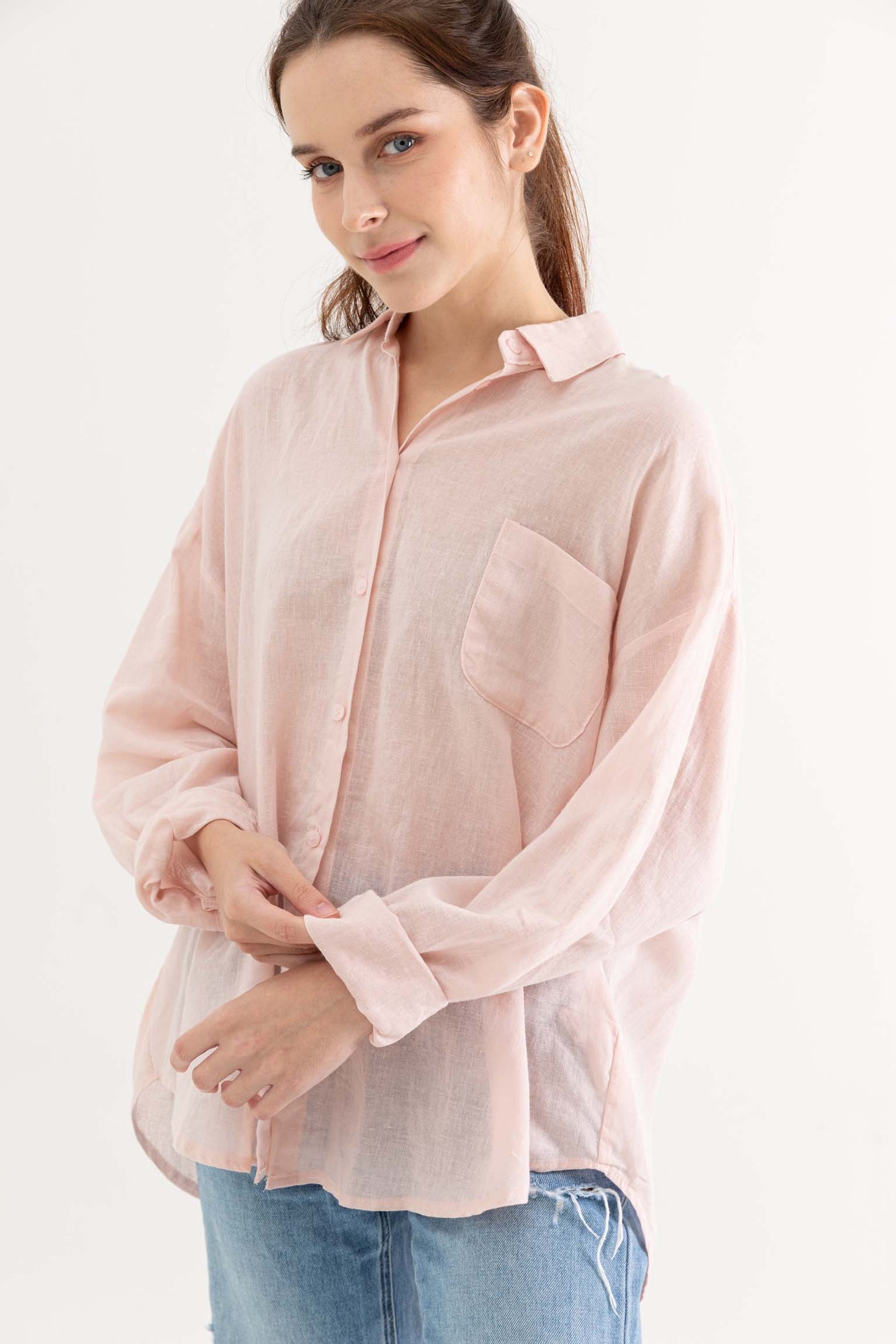 An Linen Shirt