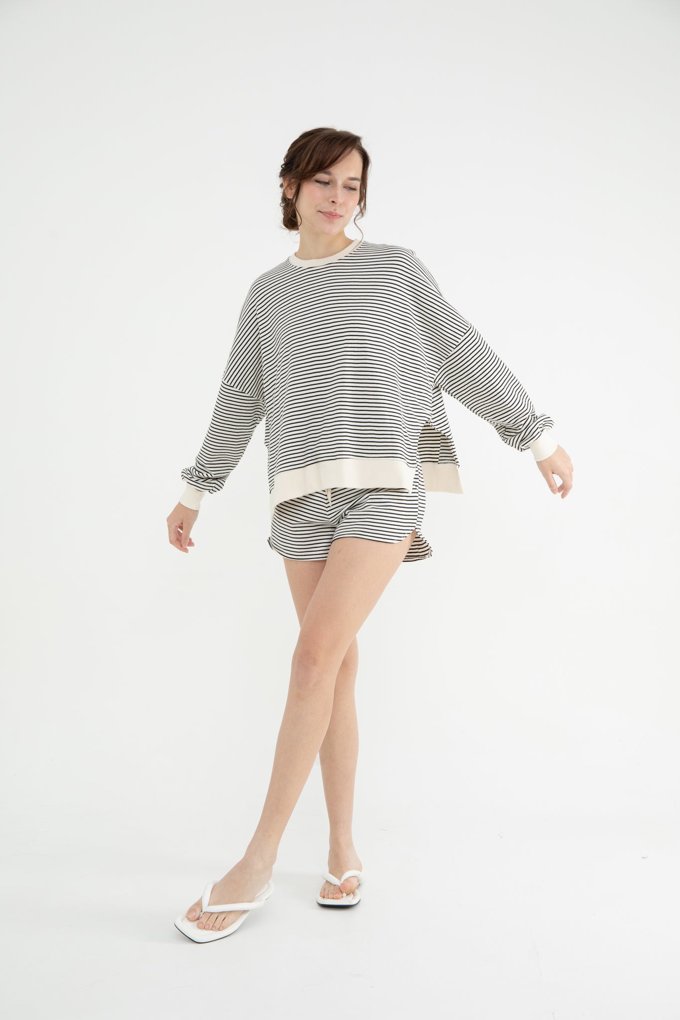 Ami Lounge Drawstring Shorts