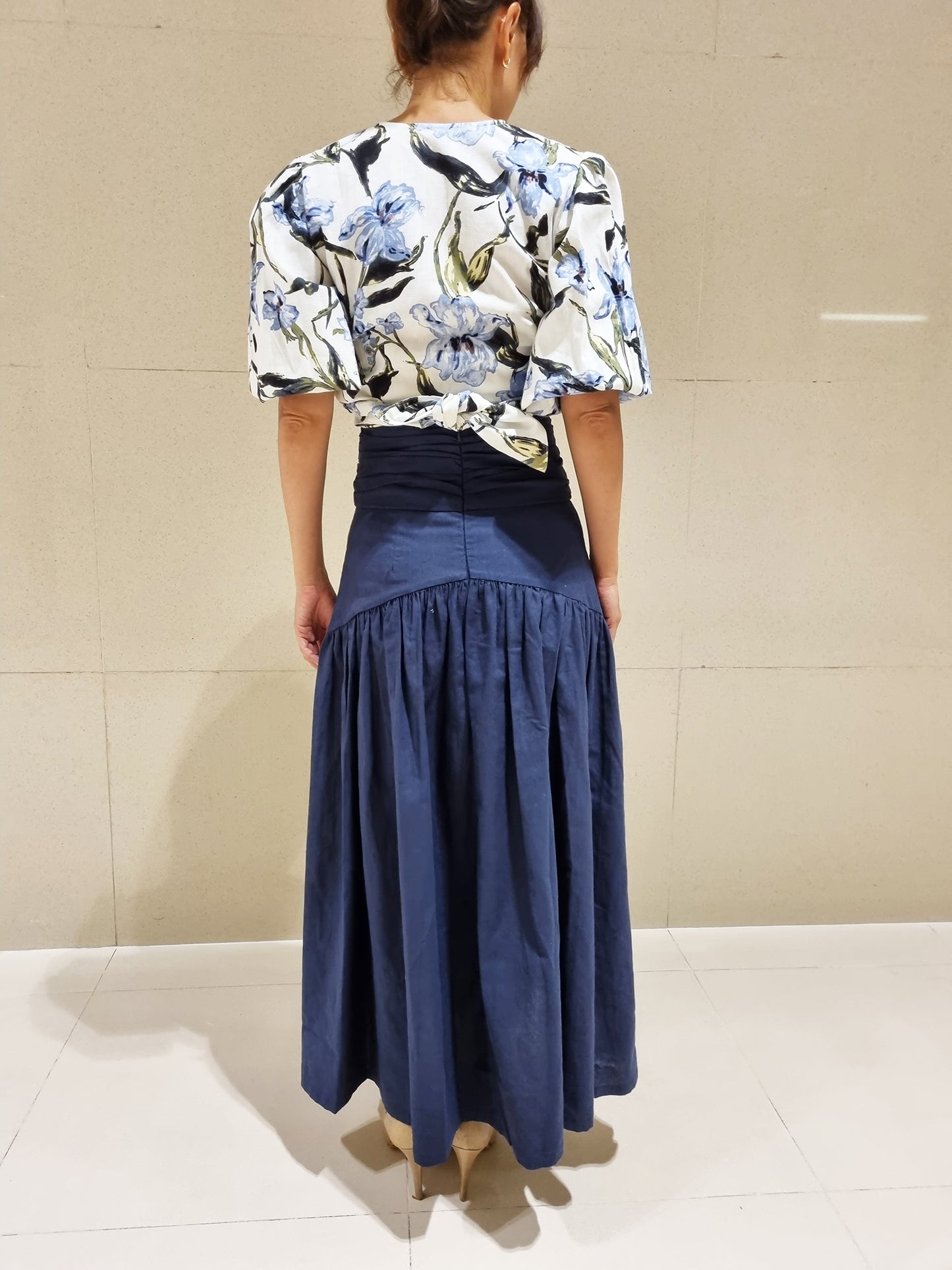 Audi Linen Maxi Skirt