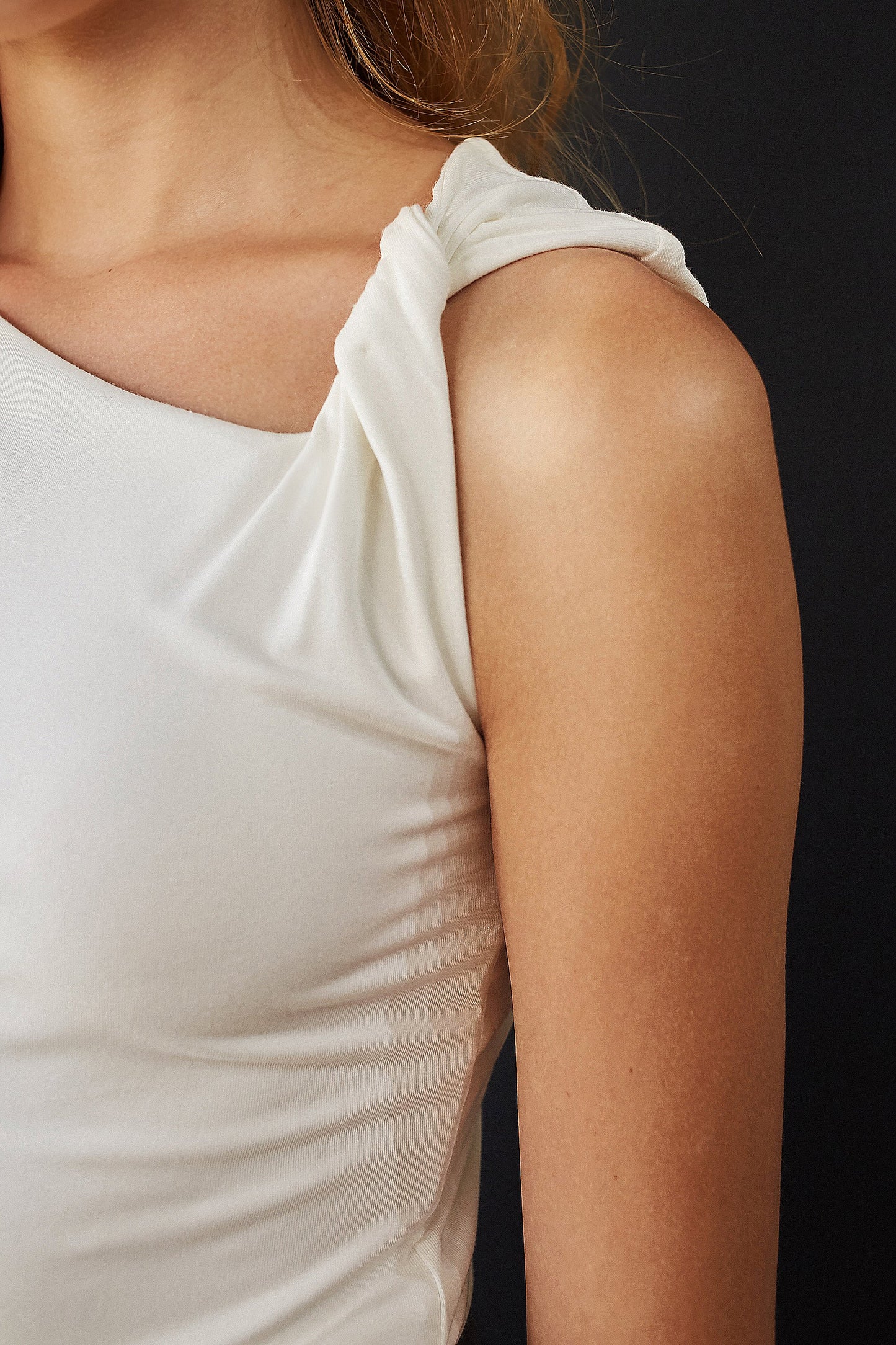 Anne Knotted Top