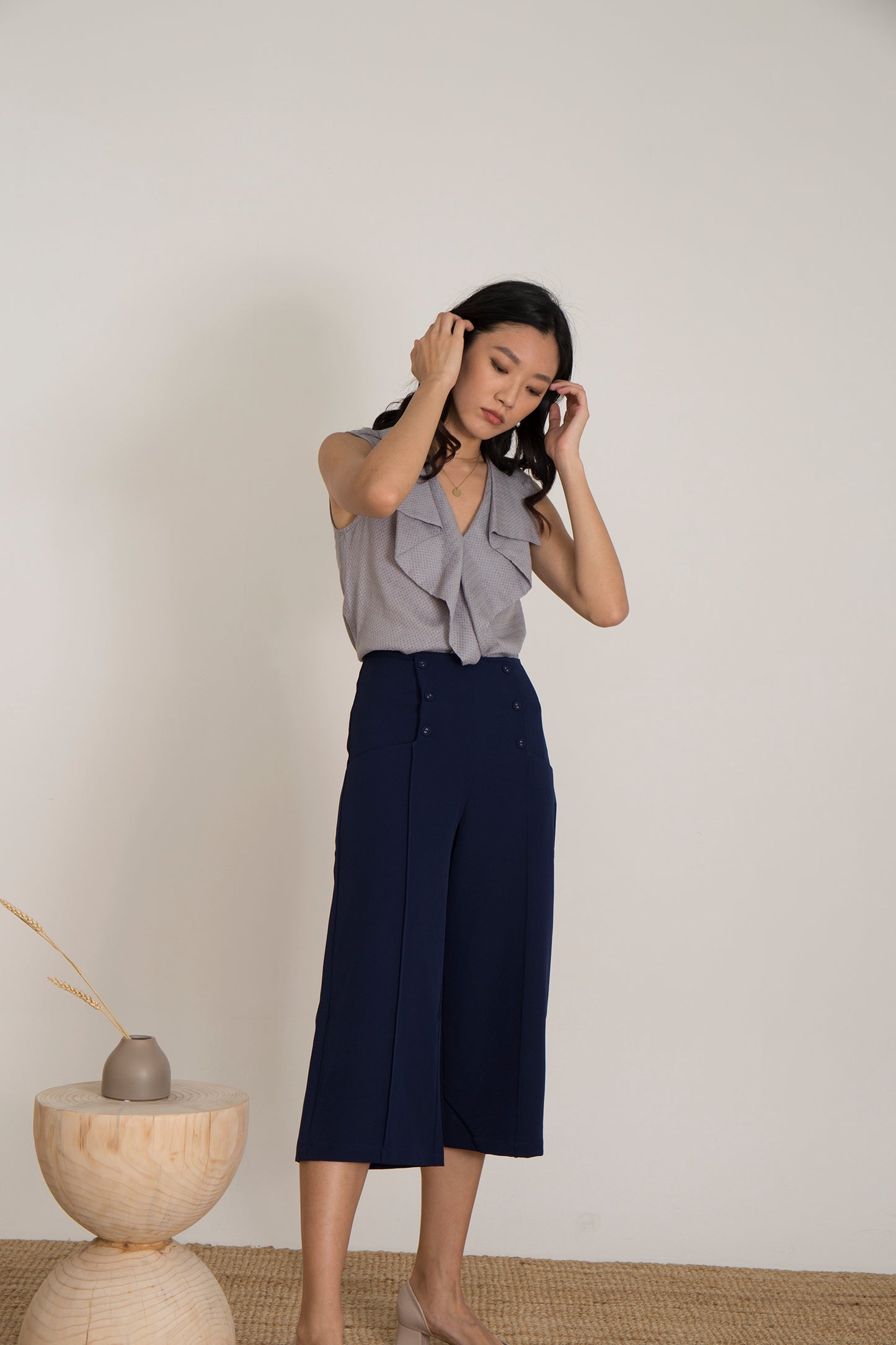 Michelle Ruffle Collar Sleeveless Top