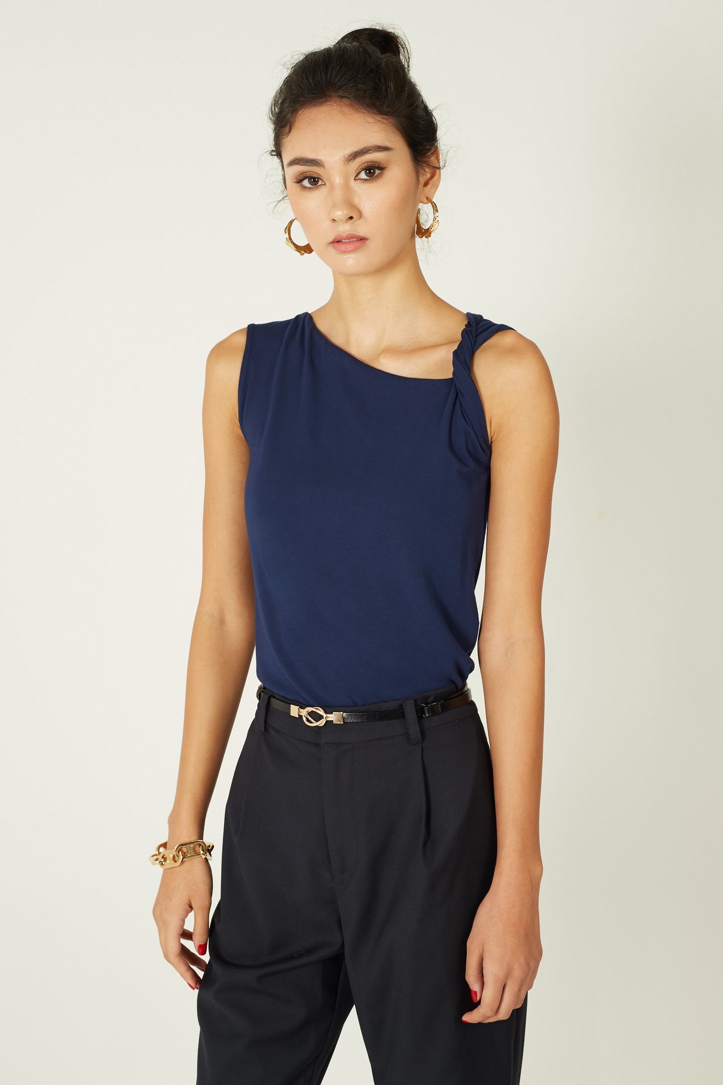 Anne Knotted Top