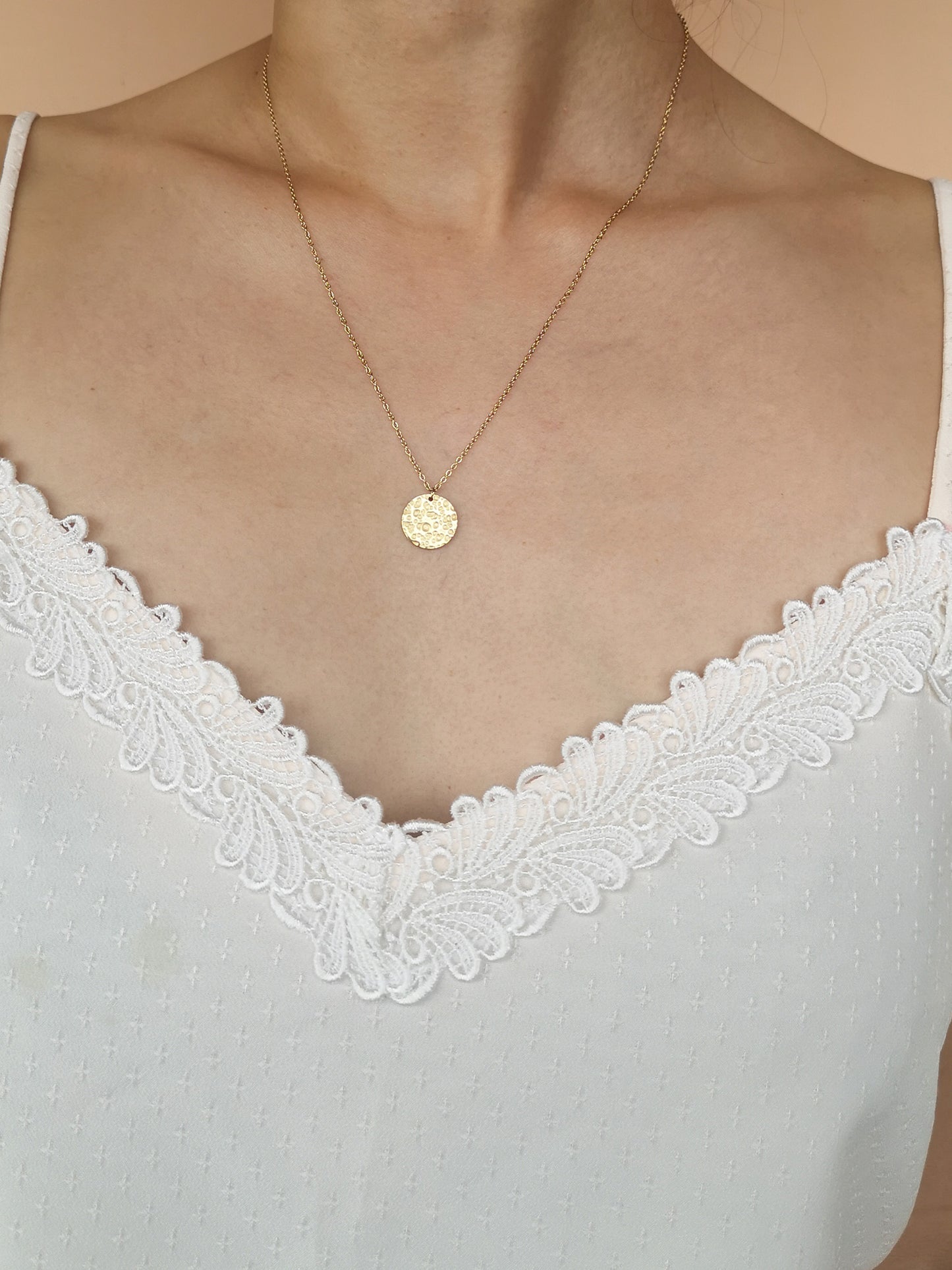 Suki Hammered Pendant Necklace