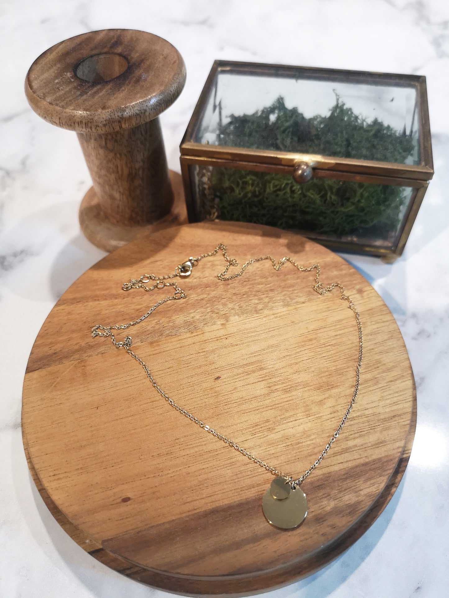 Sydney Pendant Necklace