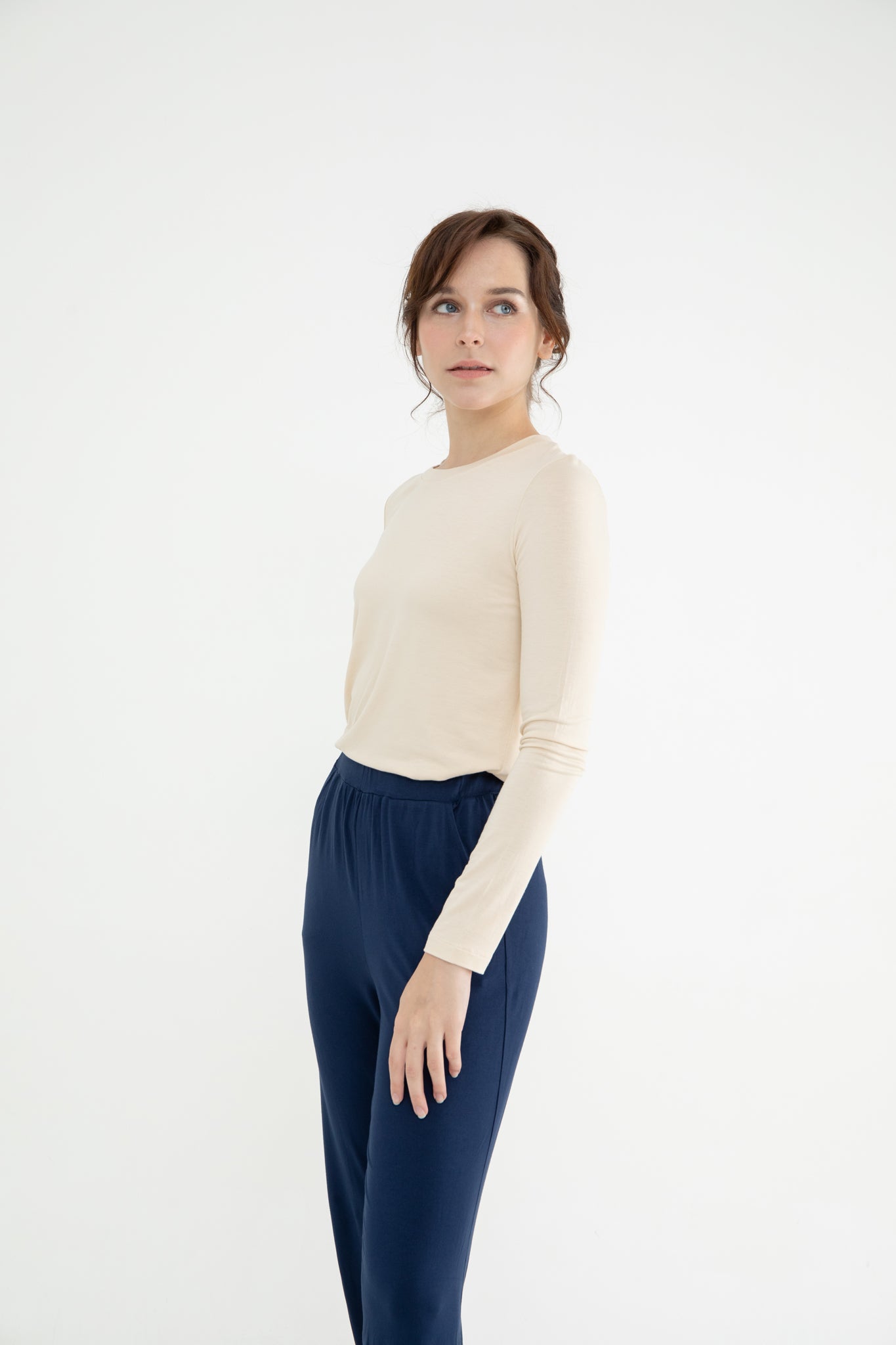 Vera Long Sleeve Round Neck Tee (Bundle)