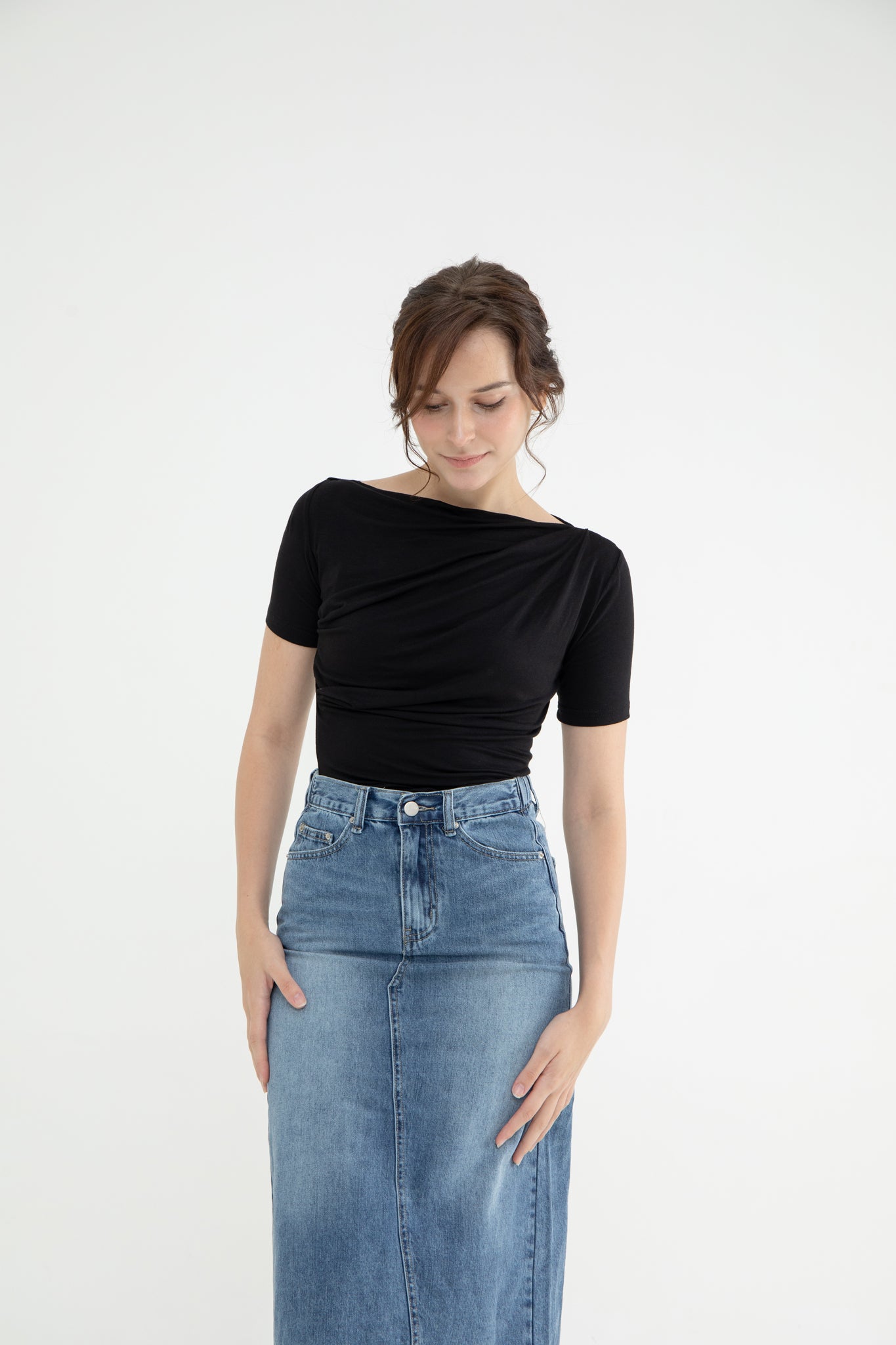 Rina Short Sleeve Drape Top