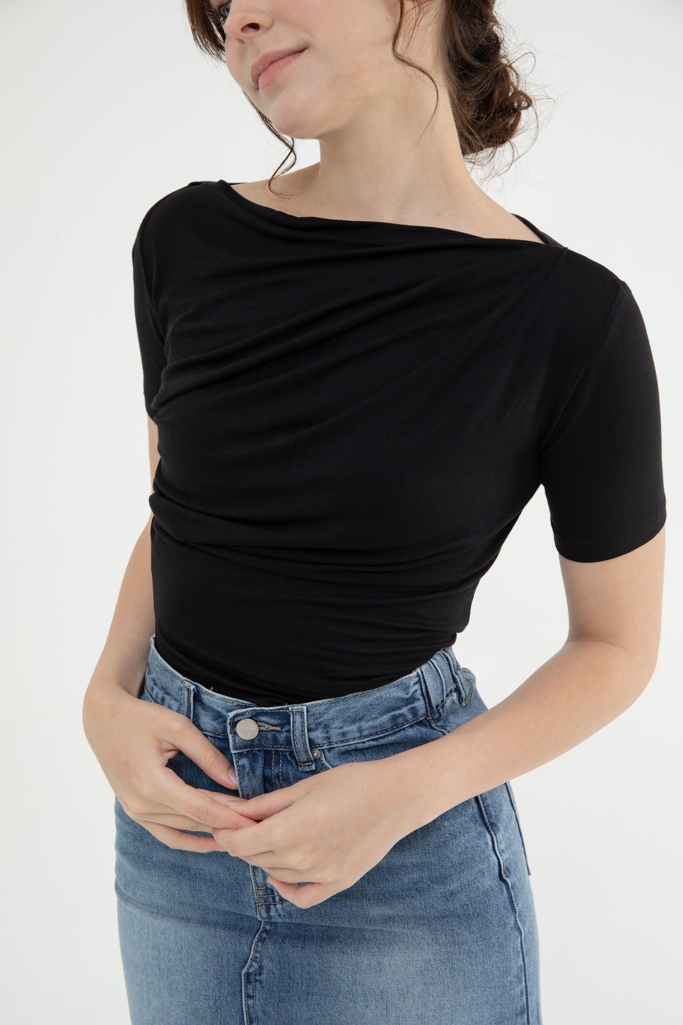 Rina Short Sleeve Drape Top