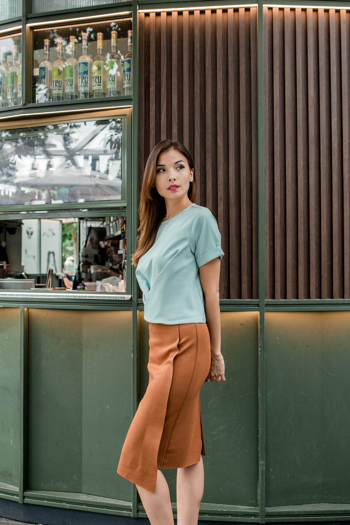 Lea Twist Top